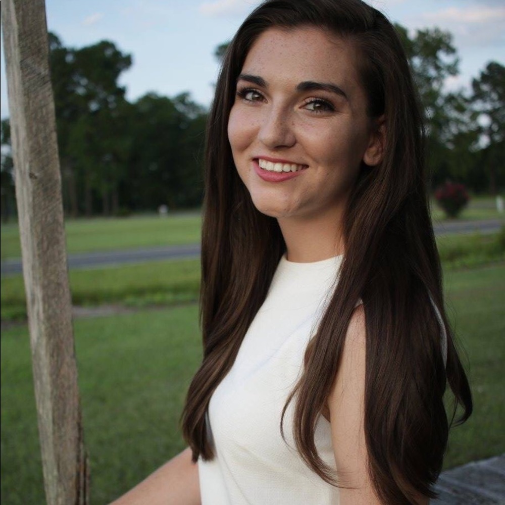 Meet your Posher, Hannah